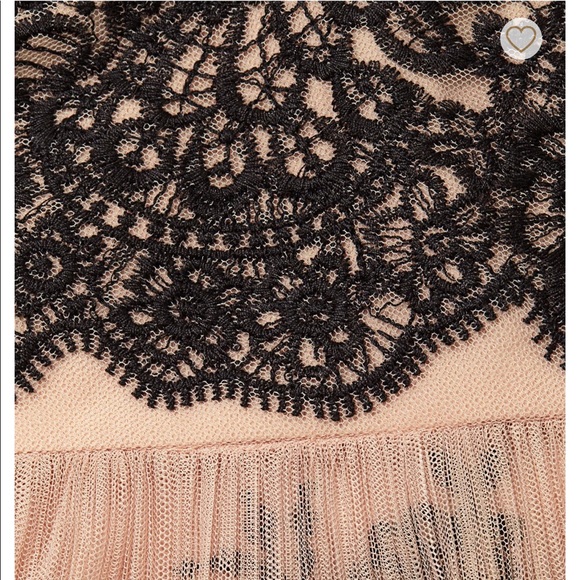 NWT Formal Black Lace/Nude Pink Tiered Cocktail Dress - Picture 5 of 6